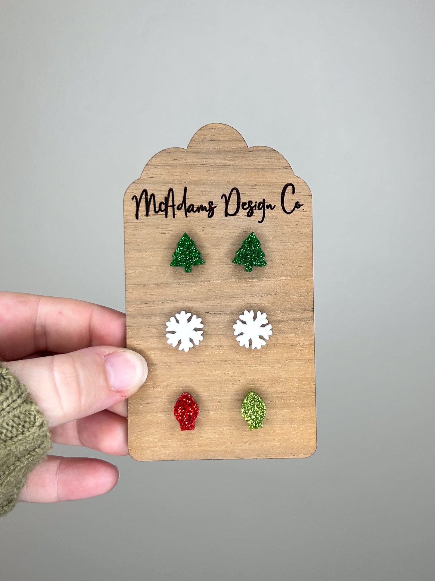 White Christmas Stud Set