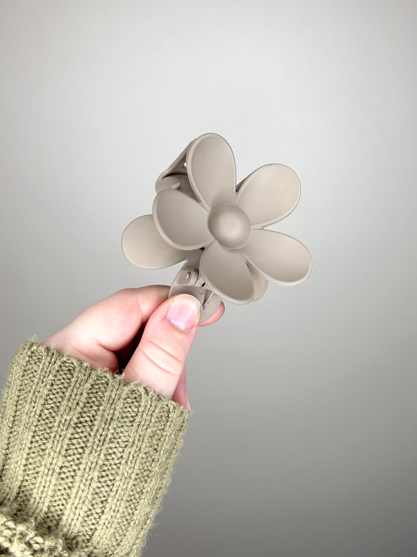 Flower Claw Clip