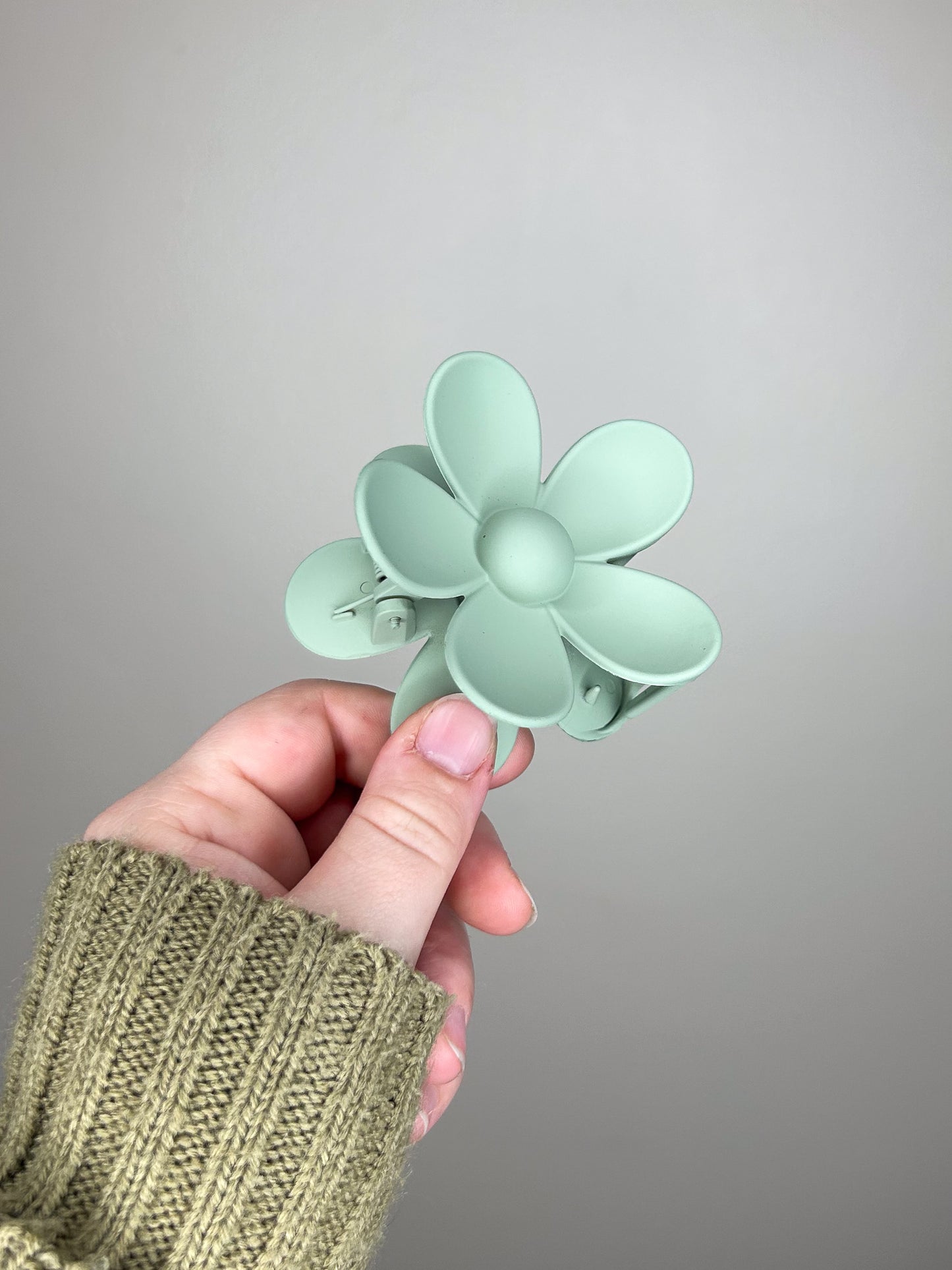 Flower Claw Clip