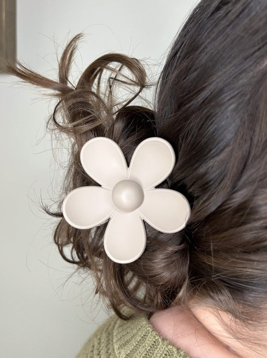 Flower Claw Clip