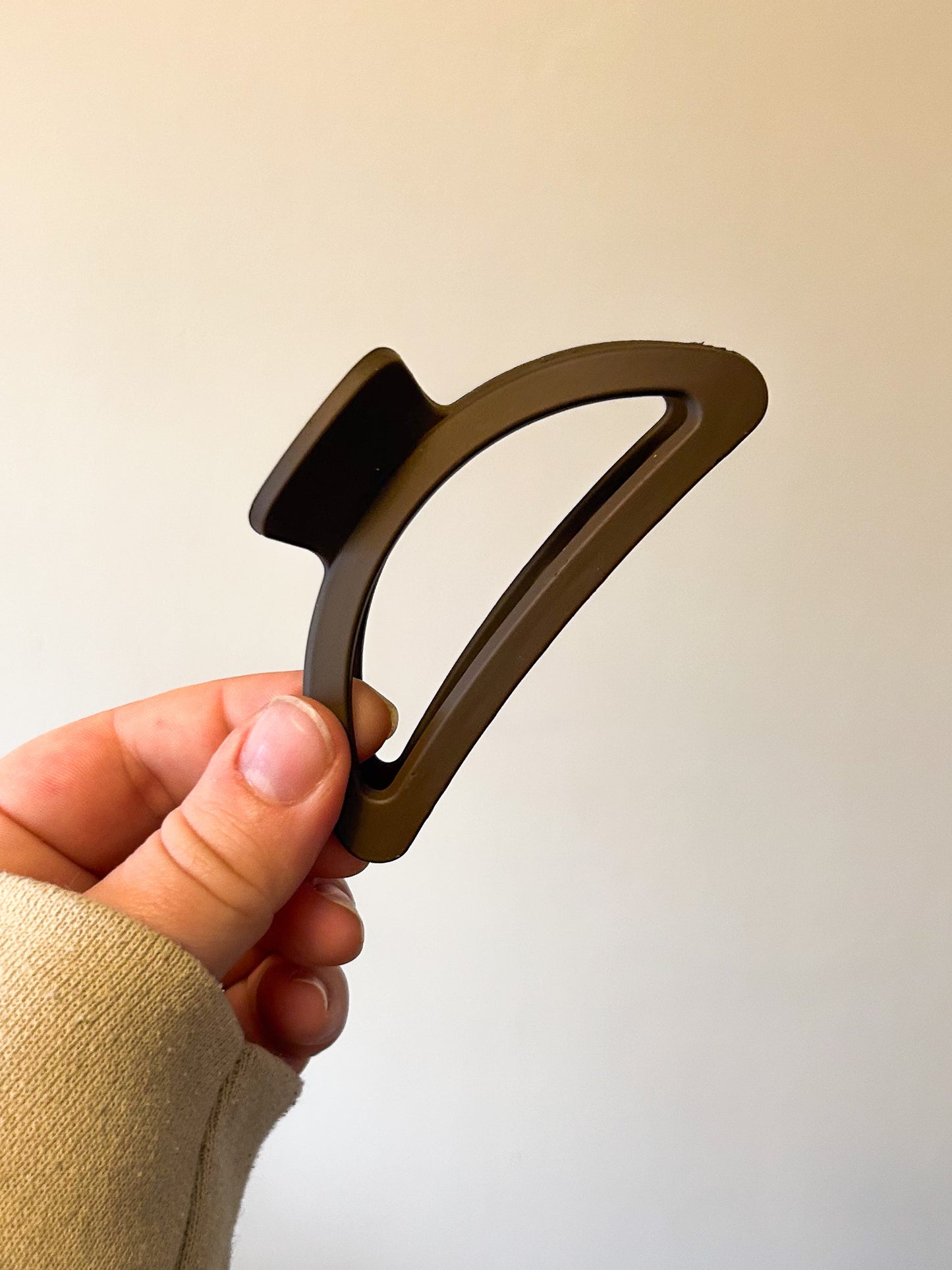 Hollow Claw Clip