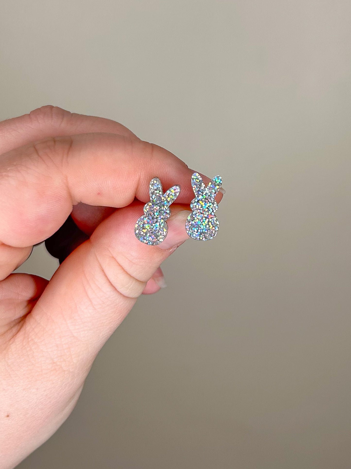 Silver Glitter Peep Acrylic Studs