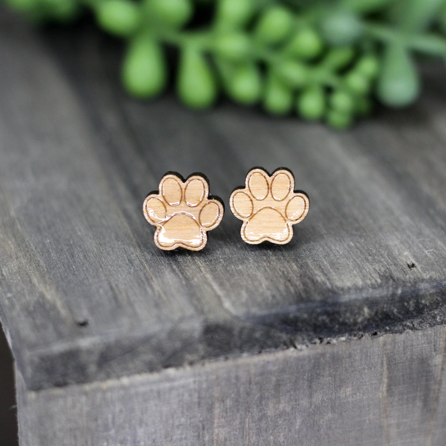 Paw Print Stud