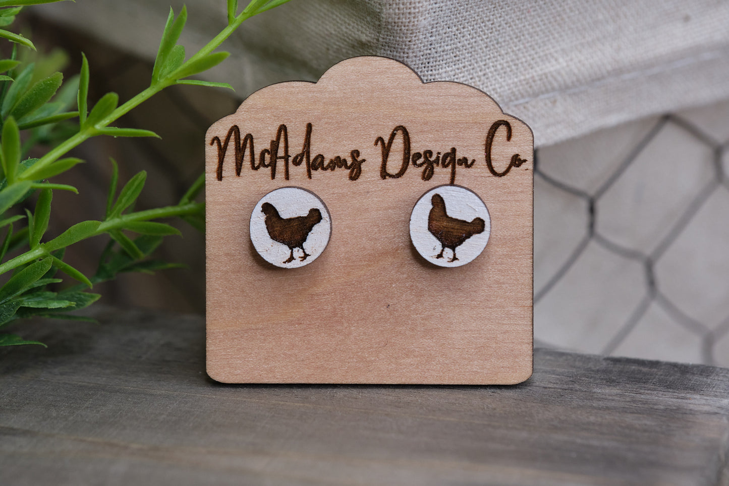 White Wooden Chicken Stud