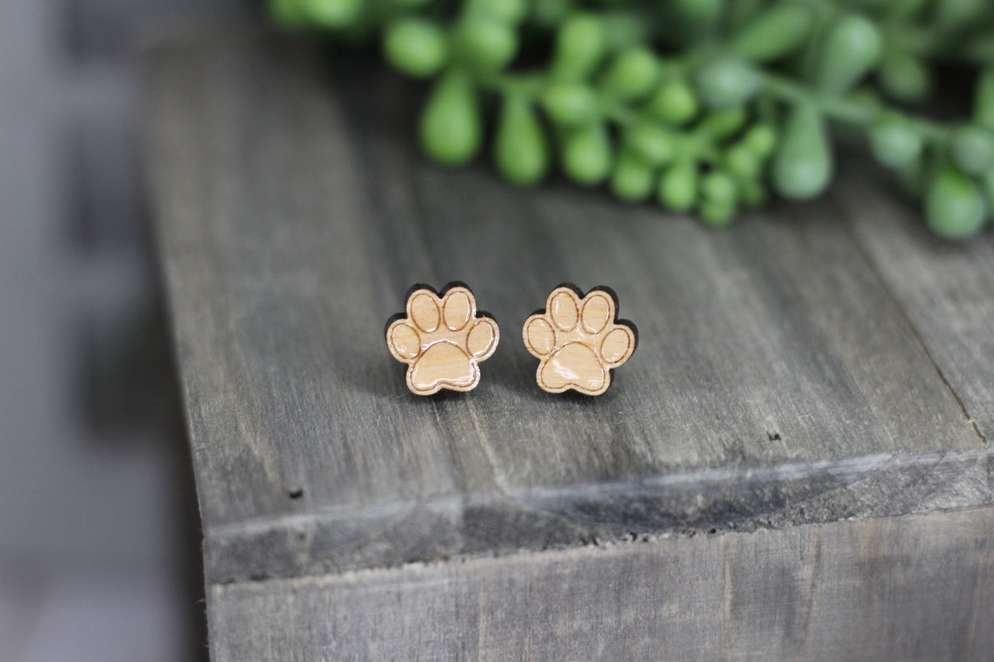 Paw Print Stud