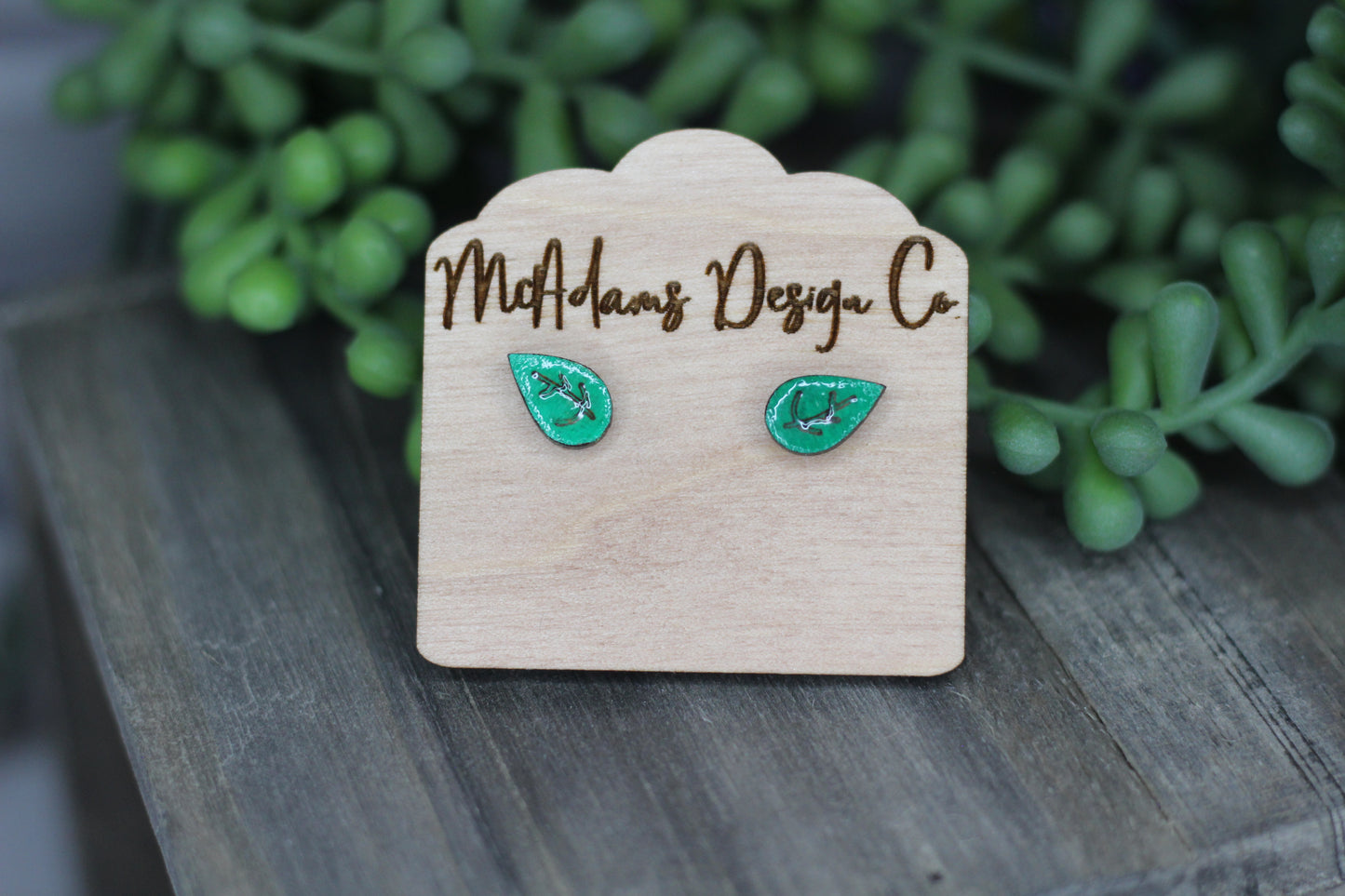 Leaf Stud
