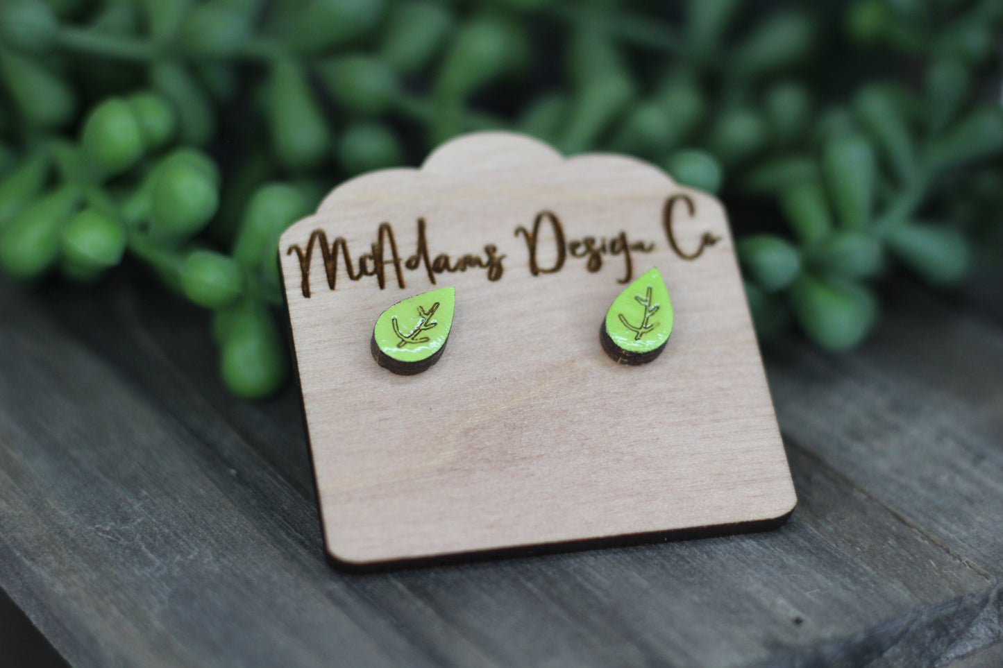 Leaf Stud