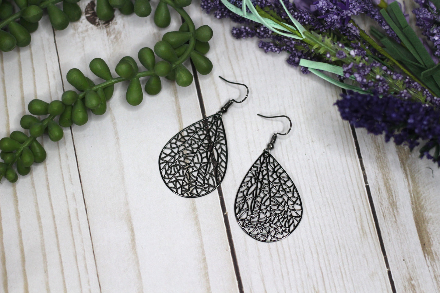 Filigree Leaf Earrings