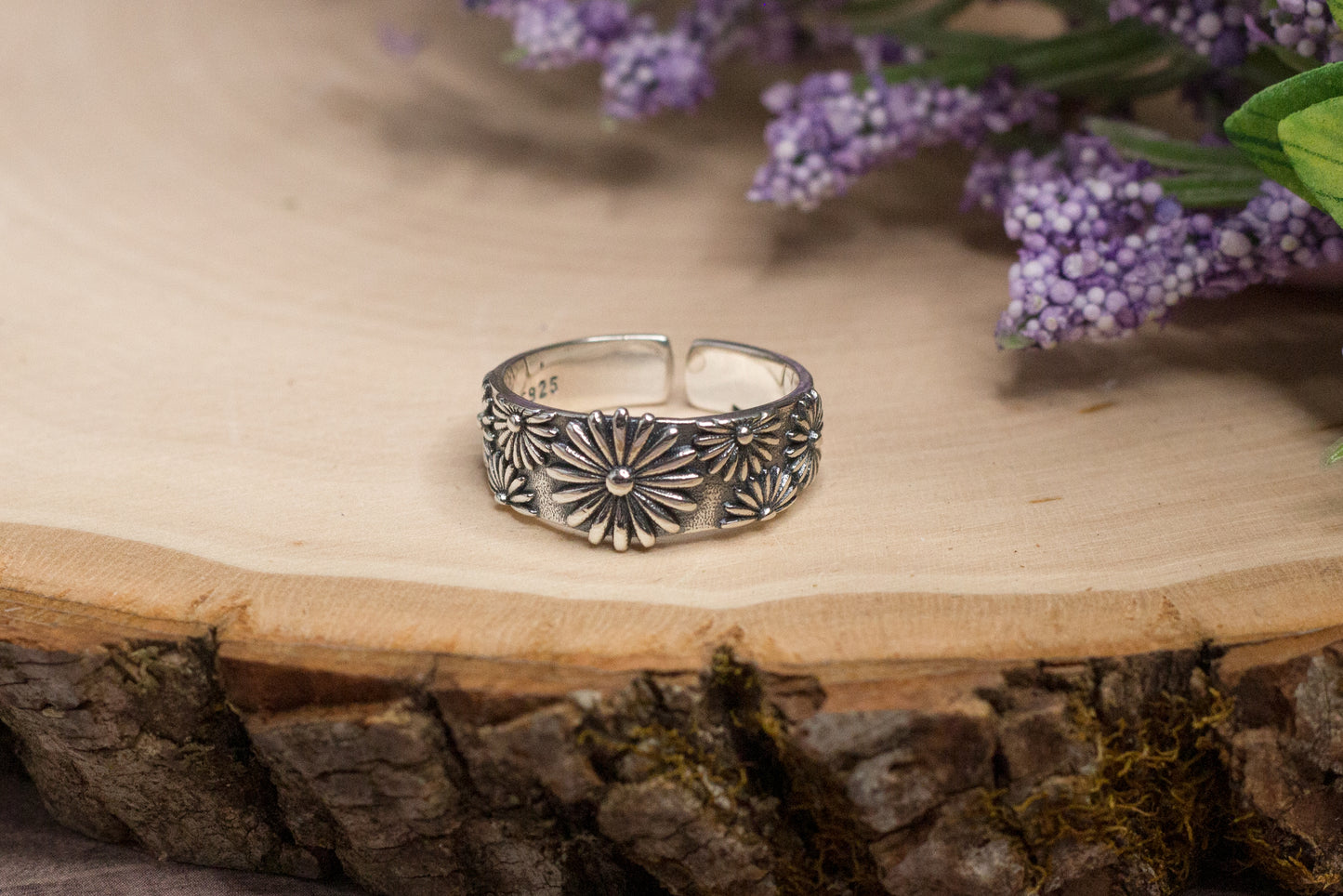Sterling Silver Daisy Ring