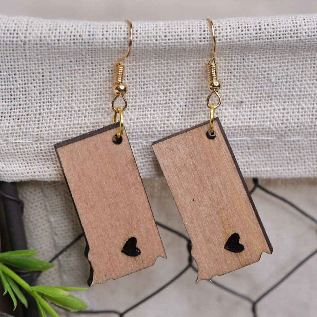 Wooden South Dakota Earrings (5 Pairs)